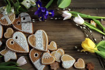 gingerbread heart-shaped