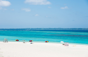 Cobalt blue of the sea and the sky, Minnajima Island, okinawa, japan / 沖縄水納島ビーチ　コバルトブルーの海と空
