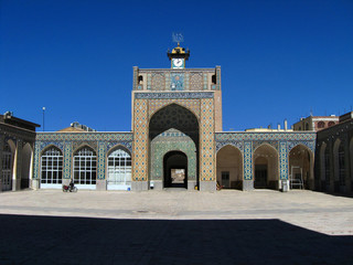 Fototapeta na wymiar Friday mosque (Masjed-e-Jame) in Kerman, Iran