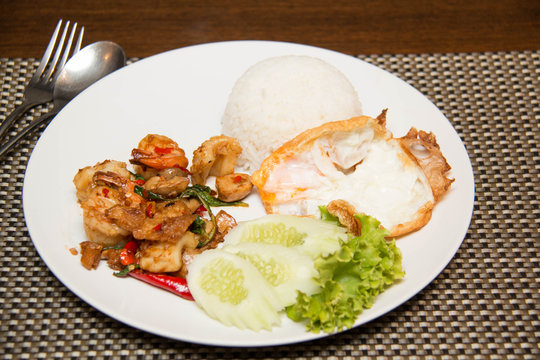  Thai spicy seafood style with rice