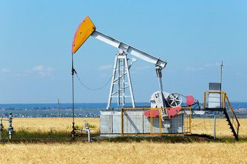 Fototapeta na wymiar oil production