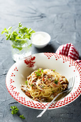 Pasta bolognese with minced meat and tomato sauce