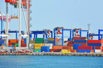 Port cargo crane and container