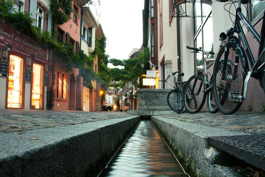 Alte Stra&szlig;e in Freiburg