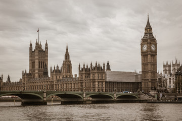 Fototapeta na wymiar Thames Embankment with Big Ben
