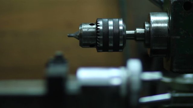 Installing equipment for operation on old lathe