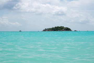 beach   Holiday in Thailand - Beautiful Island of Koh Lipe