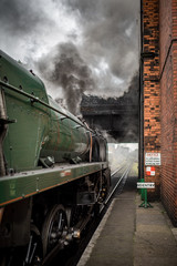 Obraz premium Train in Station 