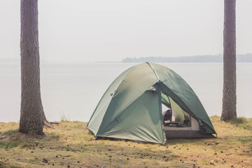  tent on the lake, campaign