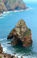Naklejka premium Boulders near shore.