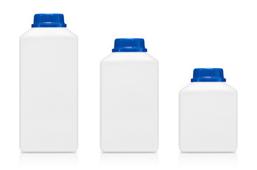 three size of milk bottlle - obrazy, fototapety, plakaty