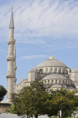 Fototapeta na wymiar Istanbul Sultan Ahmed Mosque view from the street