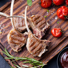 Lamb ribs grilled with vegetables Top view