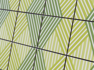 green
diagonals
wallpaper
graphic lines
squares
pyramids
grid
components