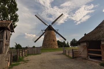 Plakat Wooden windmilll
