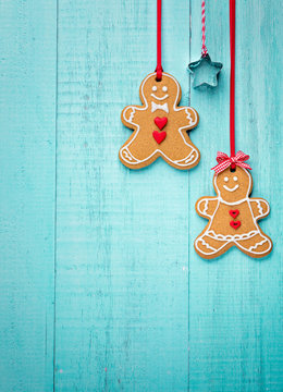 Hanging Gingerbread cookies