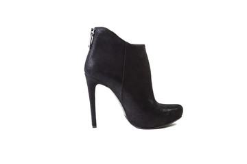 women's shoes at stud