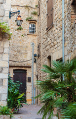 Fototapeta na wymiar Street in the old town Antibes in France.