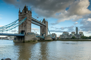 Fototapeta na wymiar Twinlight over Tower Bridge in London, England, Great Britain