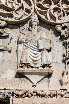 Details of the Palermo Cathedral's portico carved in the Gothic-Catalan style