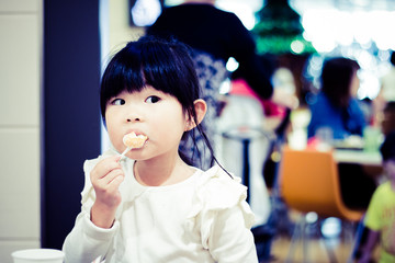 かわいい女の子 日本人