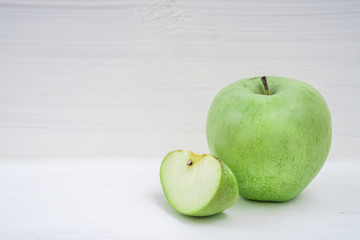Green apple