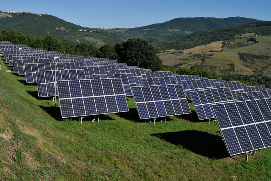 paesaggio e impianto fotovoltaico