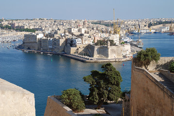 Fototapeta premium Valletta (Malta): View from The Barracca Gardens