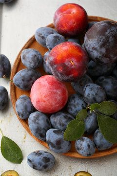 Plums mix on plate