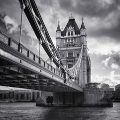 Fototapeta na wymiar Tower Bridge in B&W, London