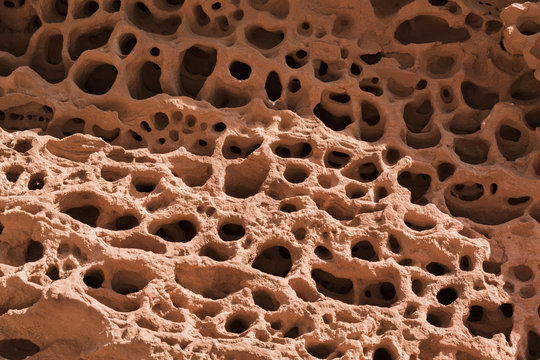 Holes in sand clay stobe