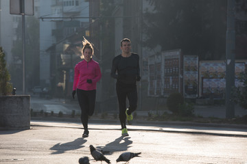 Fototapeta na wymiar young couple jogging