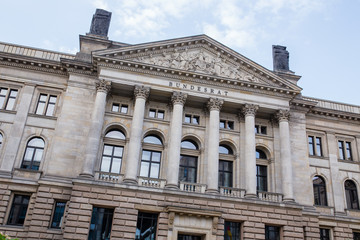 Fototapeta na wymiar Berliner Innenstadt, Bundesratsgebäude an der Leipziger Strasse