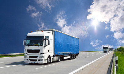 Transport von Waren mit einem LKW