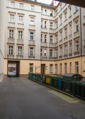 Fototapeta na wymiar Berliner Fassaden, Hinterhof