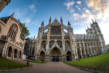 Fototapeta na wymiar Wide angle view of Westminster Abbey at sunset