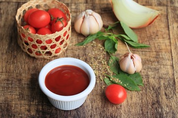 tomato sauce