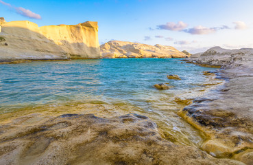 The colors of the Sarakiniko beach