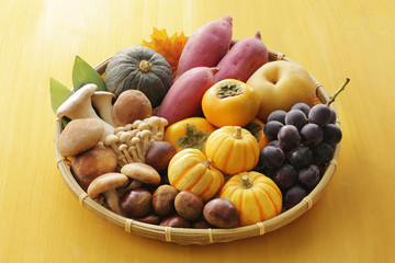 秋の食材　Japan autumn foods