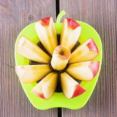 Fototapeta na wymiar Apple cut in slices