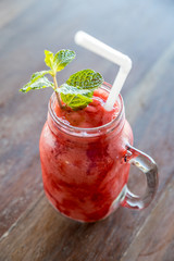 strawberry smoothie shake