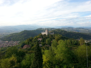 Fototapeta na wymiar Montecchio Maggiore Castelli di Romeo e Giulietta in provincia di Vicenza