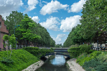 Fototapeta na wymiar Canal with bridge