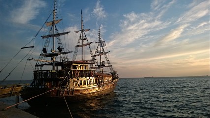 Pirate ship