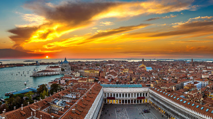Naklejka premium Aerial view of Venice