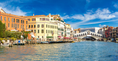 Gondola at the Rialto bridge in Venice
