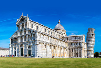 Leaning tower and Pisa cathedral