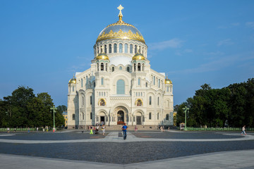 Fototapeta na wymiar Naval St. Nicholas Cathedral in Kronstadt, Russia