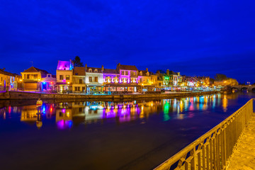 Fototapeta na wymiar Amiens, Paris, France at night