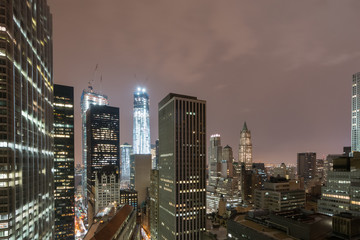 Fototapeta premium New York Skyline on a Foggy Night